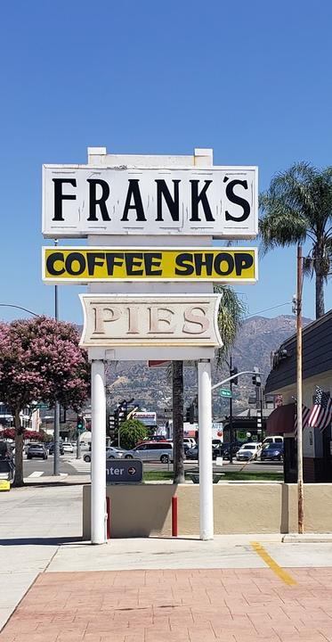 Frank's Restaurant & Bistro